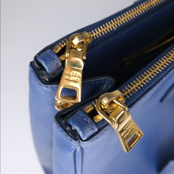 Prada Galleria Saffiano Leather Bag - Picture 5 of 9